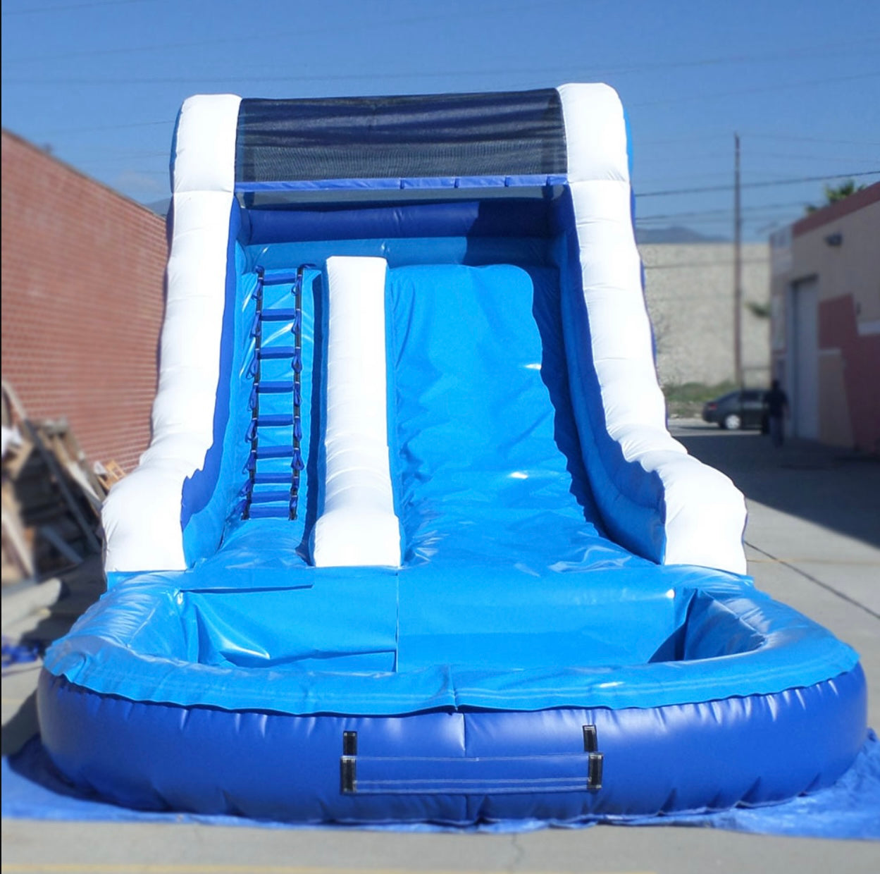 14FT BLUE AND WHITE WATER SLIDE